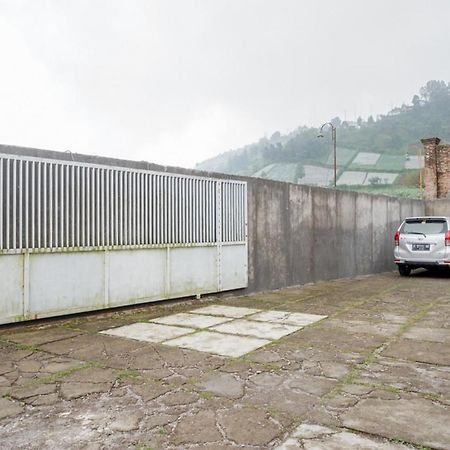 Reddoorz Near Candi Cetho Karanganyar Karanganyar  ภายนอก รูปภาพ